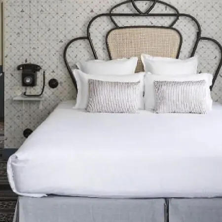 Panache 4*