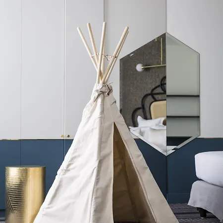 Panache Hotel 4*