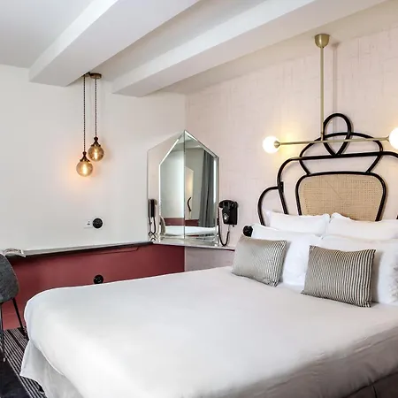 Panache 4*