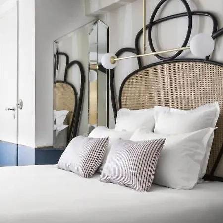 Panache Hotel 4*