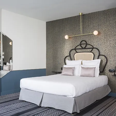 Panache Hotel 4*