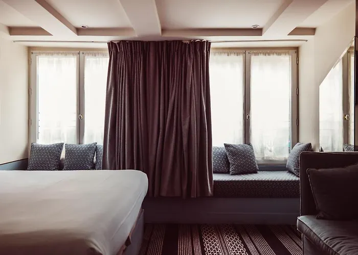 Panache Hotel 4*