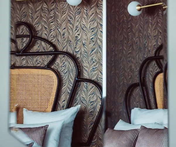 Hotel Panache