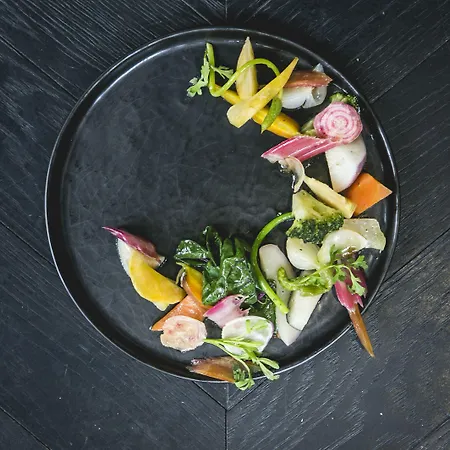 ホテル パナシェ パリ